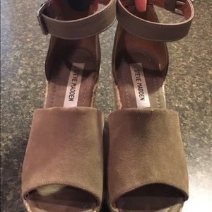 Steve Madden wedged